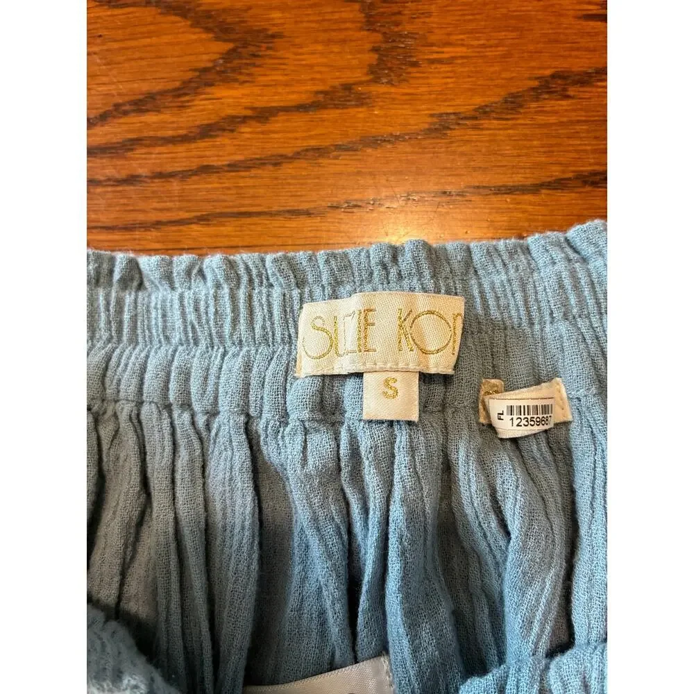 Suzie Kondi Gauze Set Rhea Off Shoulder Top and Pezo Cotton Gauze Shorts Size S